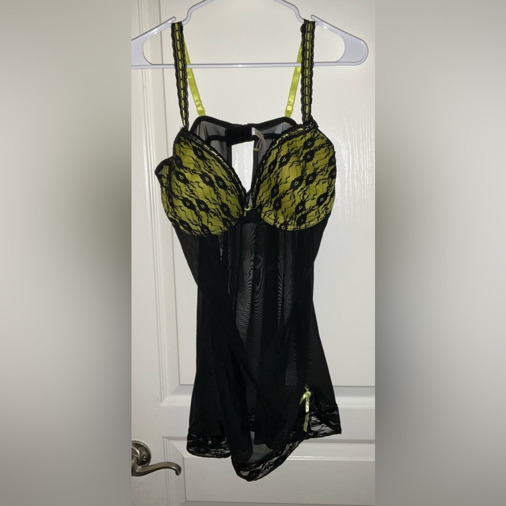 Per Lei Y2K Black &/Neon Mesh Lace Trimmed Lingerie with padded top & underwire